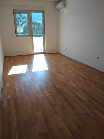 Zweizimmerwohnung in einem neuen Gebäude im Zentrum von Budva — photo 4